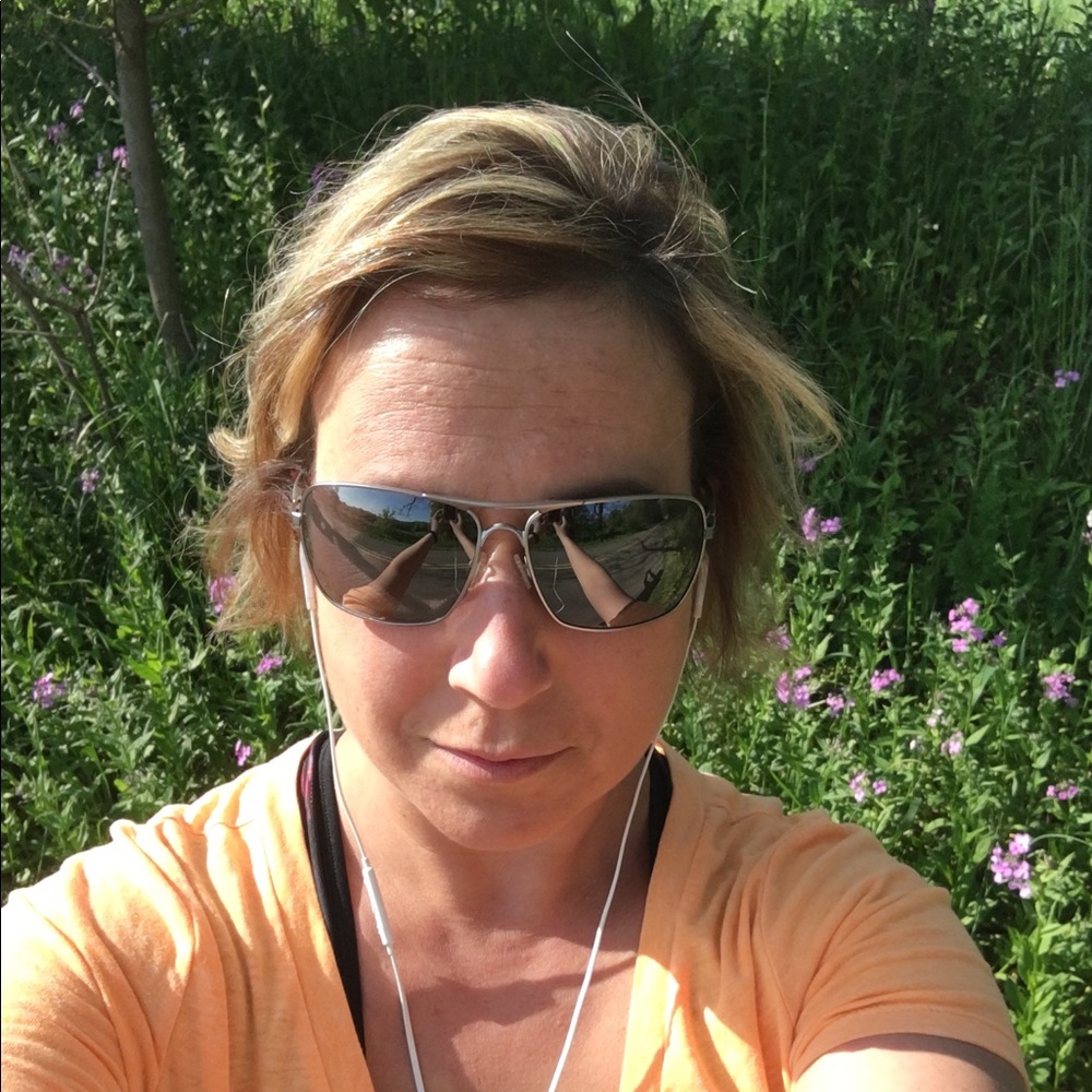 Meet your Posher, Jessica